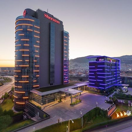 シェラトン ブルサ ホテル エクステリア 写真 Sheraton Grand Skopje