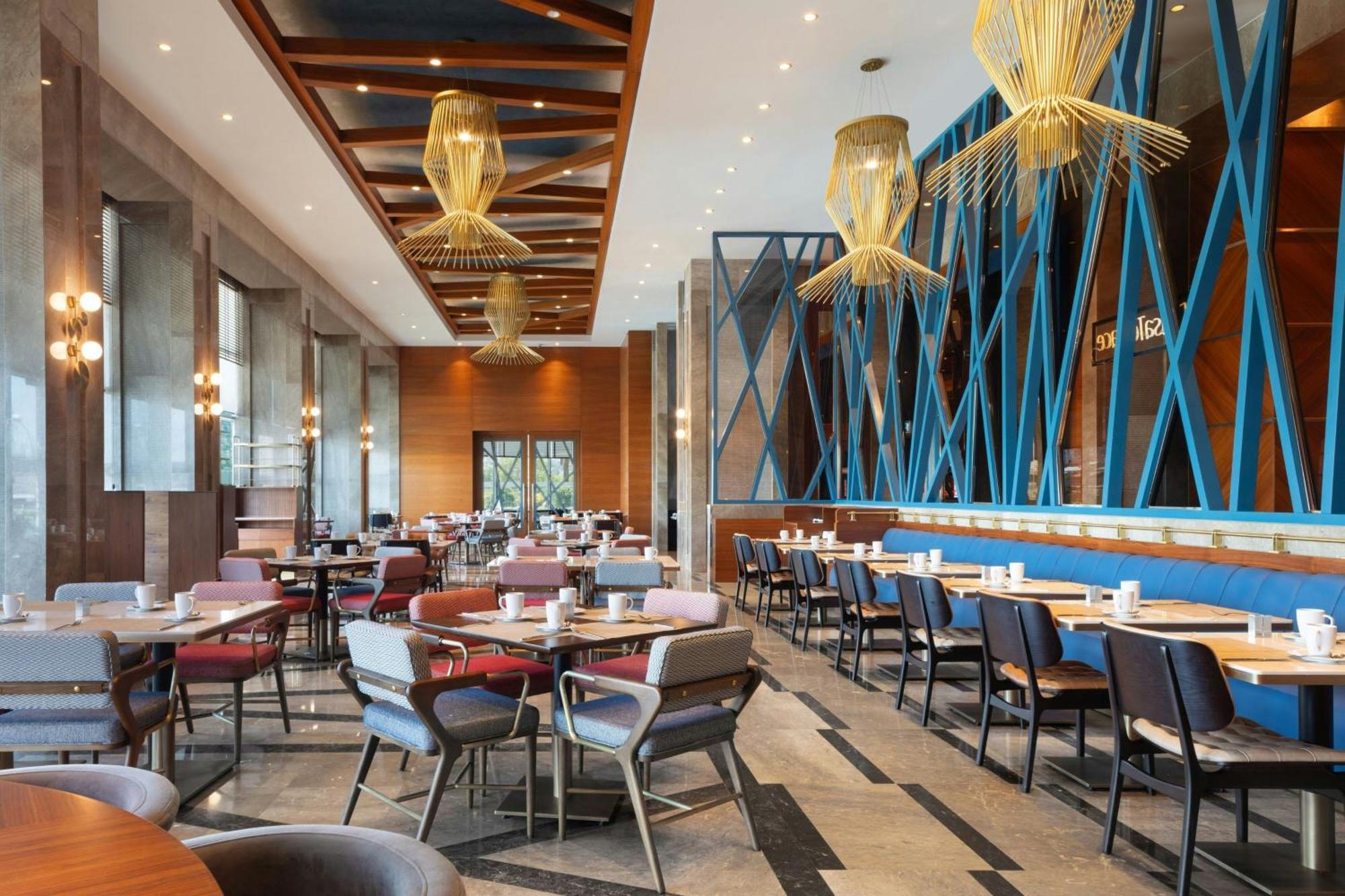 シェラトン ブルサ ホテル エクステリア 写真 The restaurant