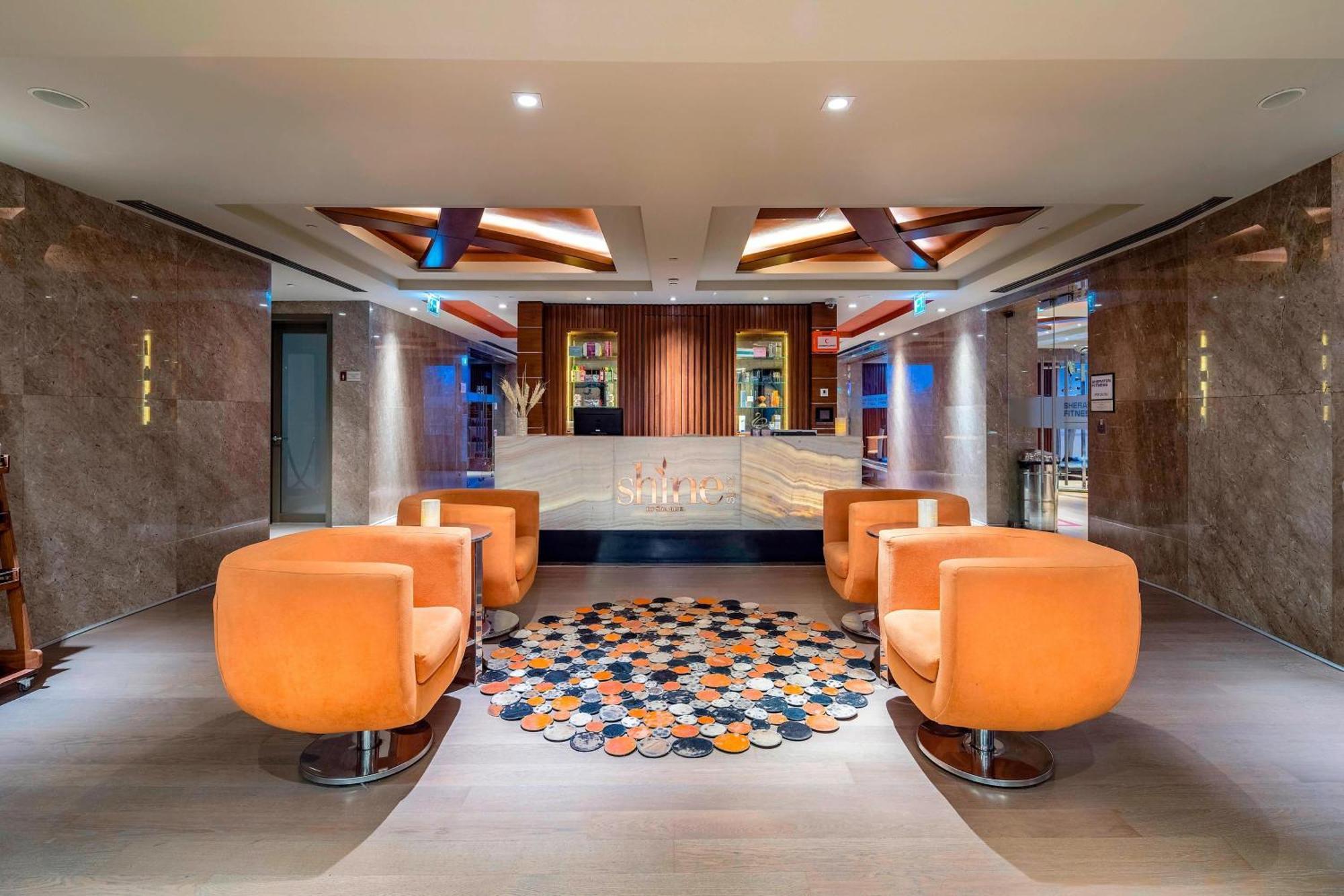 シェラトン ブルサ ホテル エクステリア 写真 The lounge at the airport